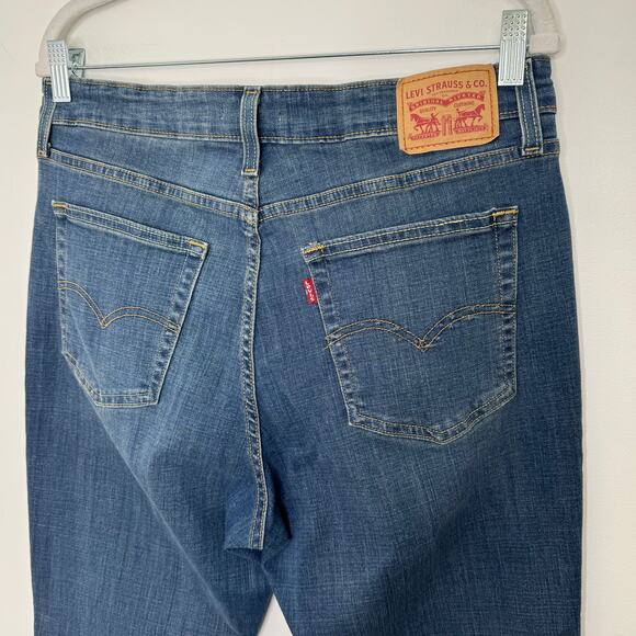 Levis 725 high rise bootcut jeans - Picture 4 of 13
